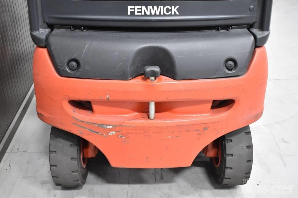 Linde E 16 P - 01 Stivuitor electric