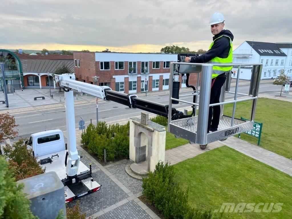 VERSALIFT VTX-240 G3 Platforme aeriene montate pe camion