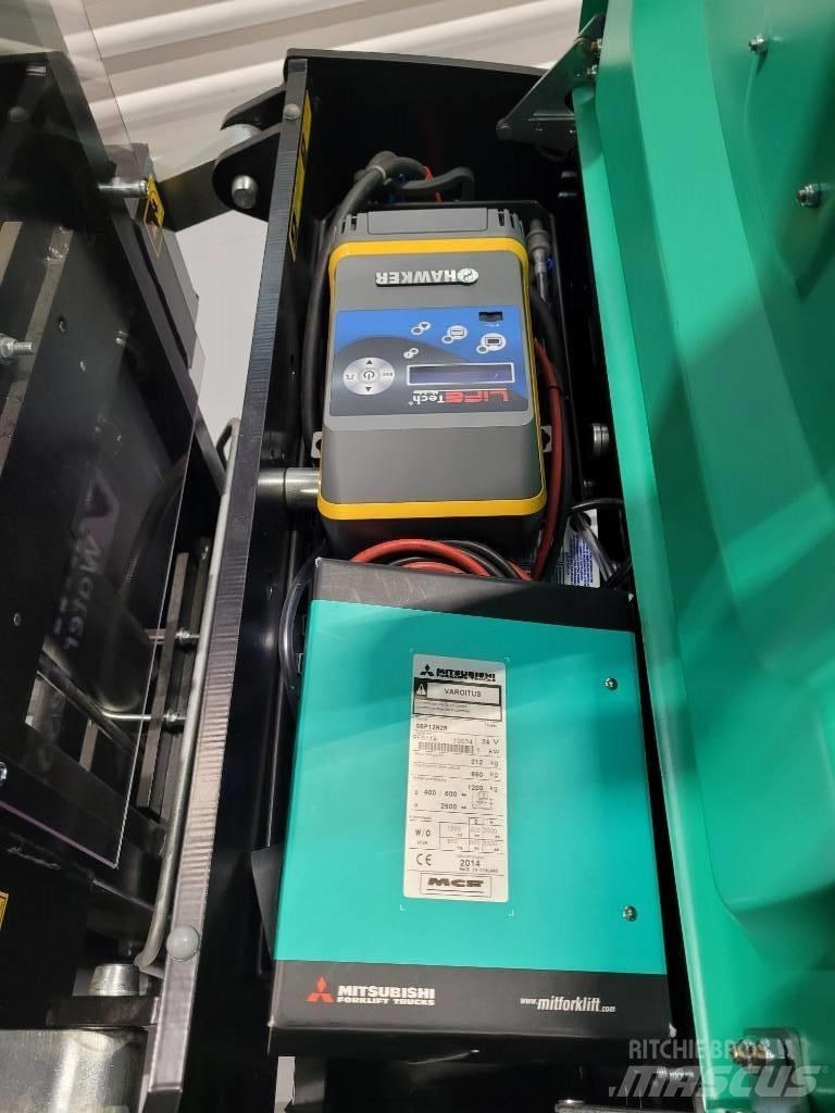 Mitsubishi SBP12N2IR Transpaleti autopropulsanti