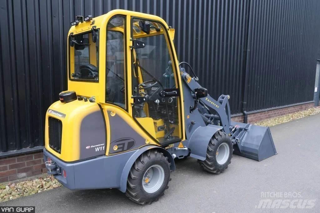 Eurotrac W11-C Incarcator pe pneuri