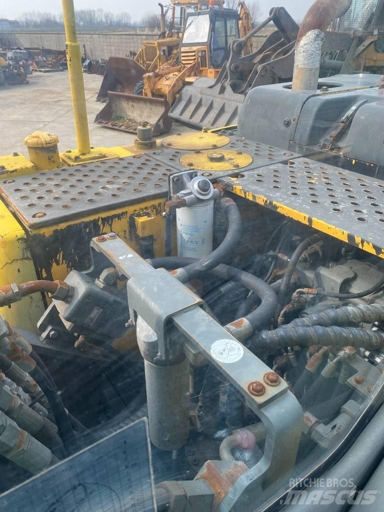 Volvo EC 160 B N LC Excavatoare pe șenile
