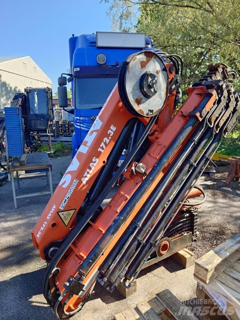 Atlas 172.3E - A6 Macarale de încarcat