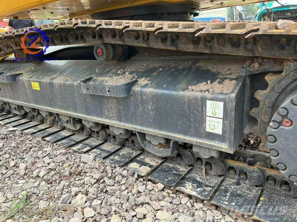 Komatsu PC 240-8 Excavatoare pe șenile
