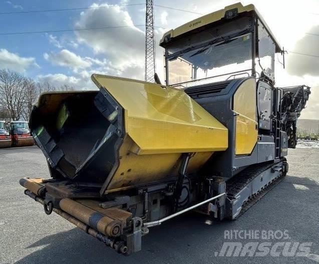 Bomag BMF 2500 S Pavatoare asfalt