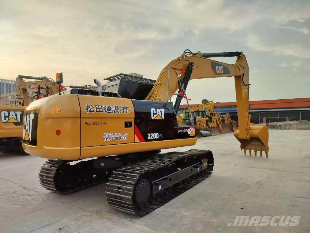 CAT 320 D2 Excavatoare pe șenile
