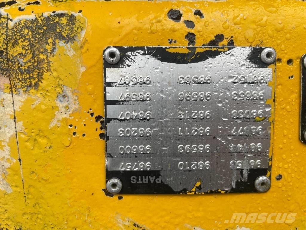 Volvo BM 4200 Incarcator pe pneuri