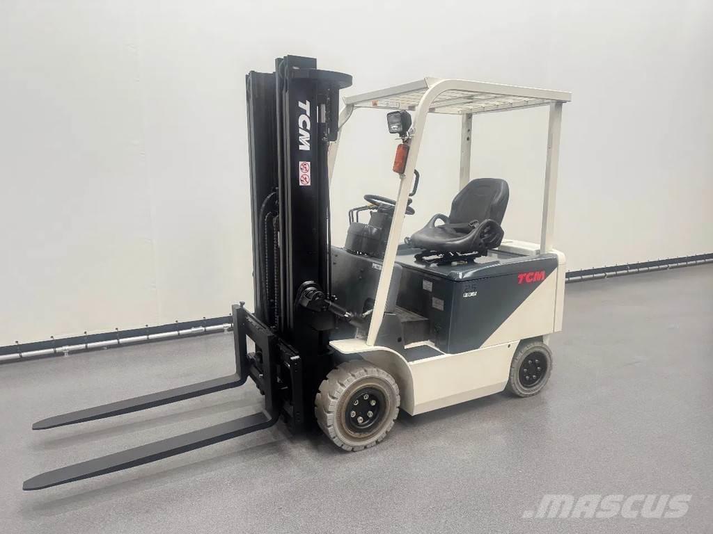 TCM FB25-8 Stivuitor electric