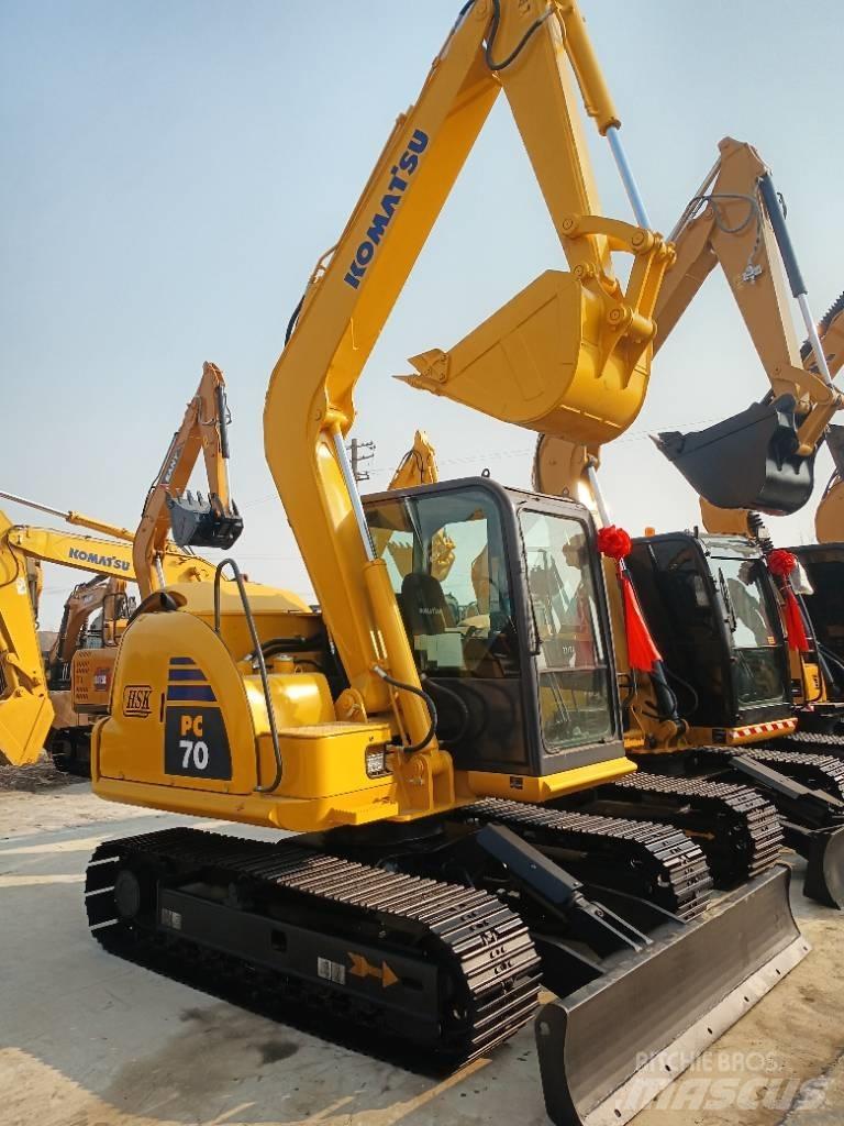 Komatsu PC 70 Excavatoare pe șenile
