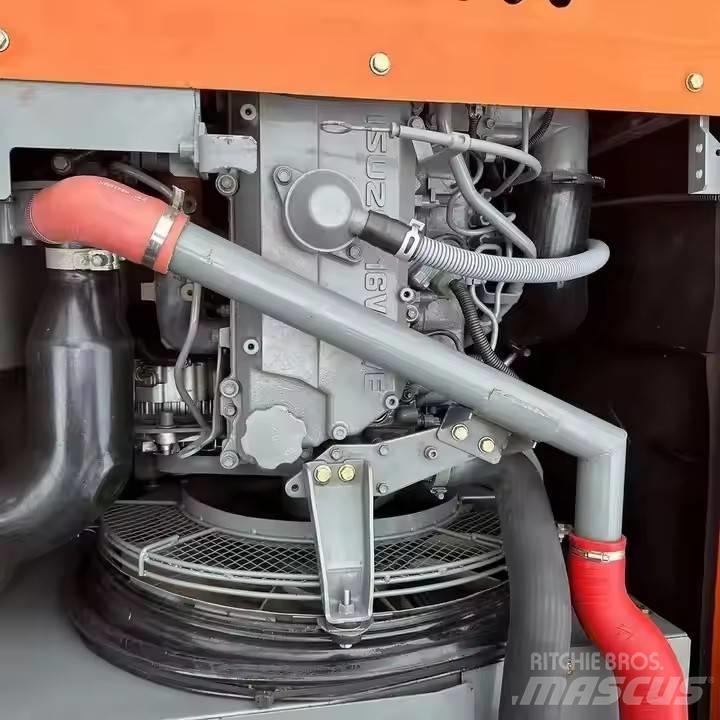 Hitachi ZX210 Excavatoare pe șenile
