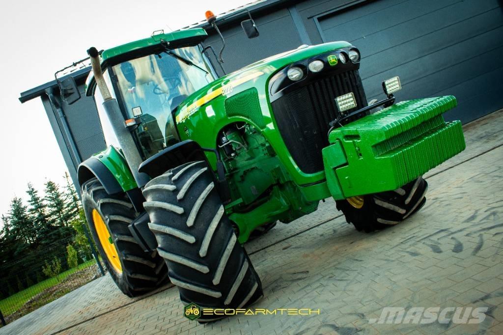 John Deere 8220 Tractoare