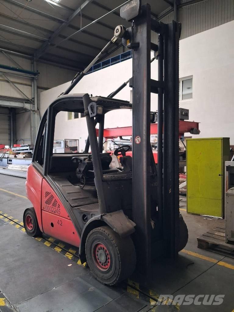 Linde H30D-01 Stivuitor diesel