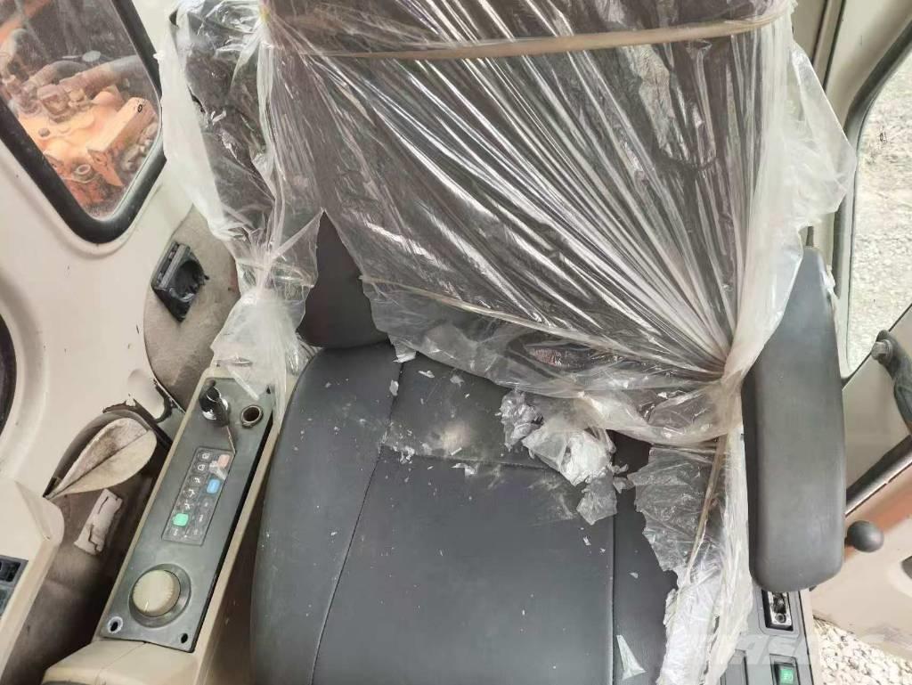 Doosan DH 210 W-7 Excavatoare cu roti