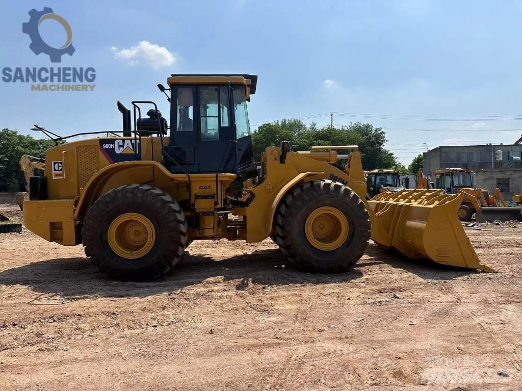 CAT 980H Incarcator pe pneuri