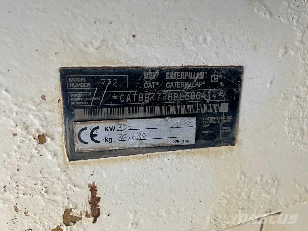 CAT 772 Camioane cu basculante rigide