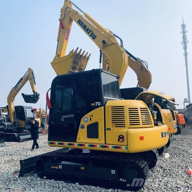 Komatsu PC 70 Excavatoare pe șenile
