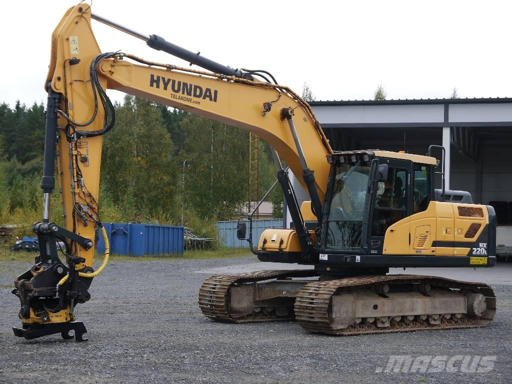 Hyundai HX 220 L Excavatoare pe șenile
