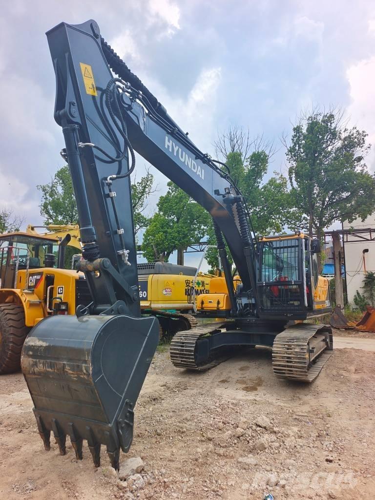 Hyundai 220 LC-9 Excavatoare pe șenile
