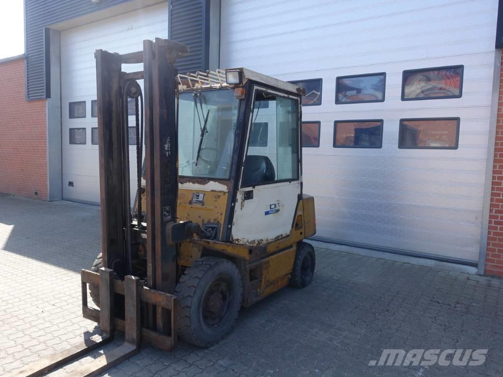 TCM FD 25 Z2 Stivuitor diesel