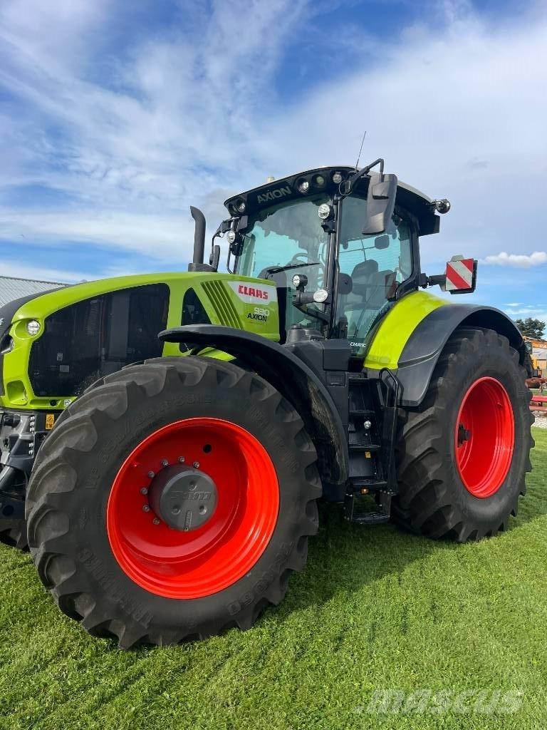 CLAAS AXION 930 Tractoare