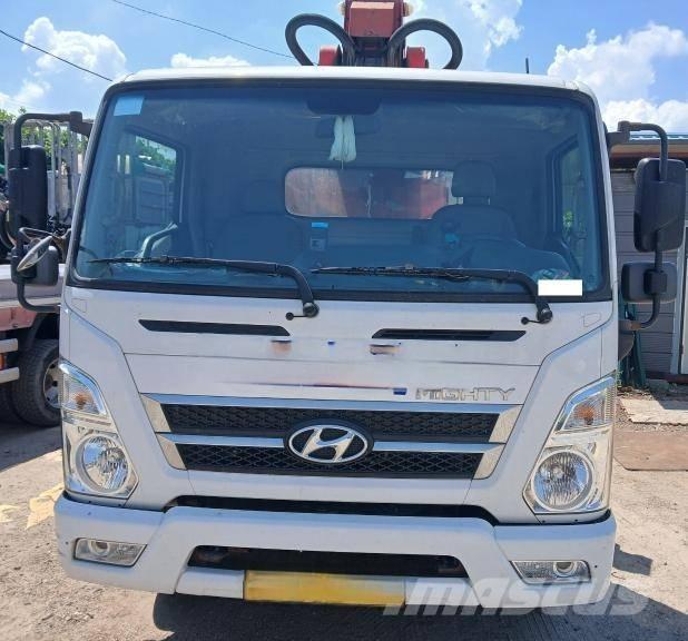 Hansin HS2750 Platforme aeriene montate pe camion