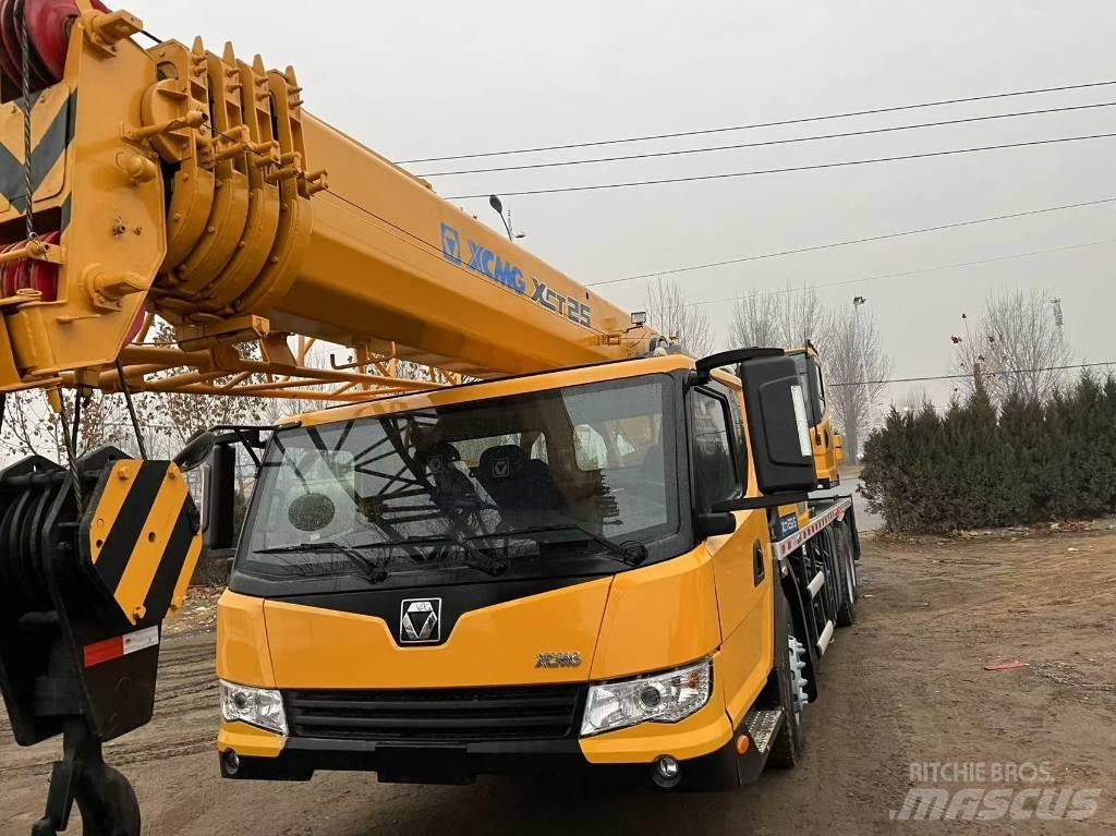 XCMG XCT 25 Macara pentru orice teren