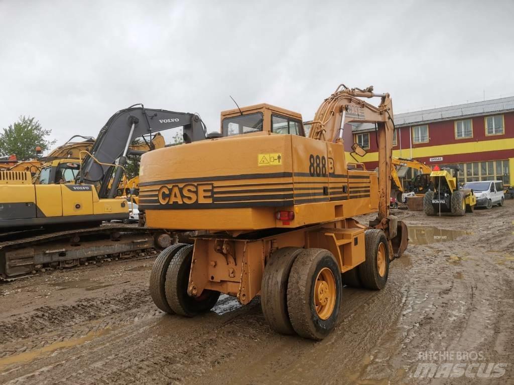 CASE 888 BP Excavatoare cu roti