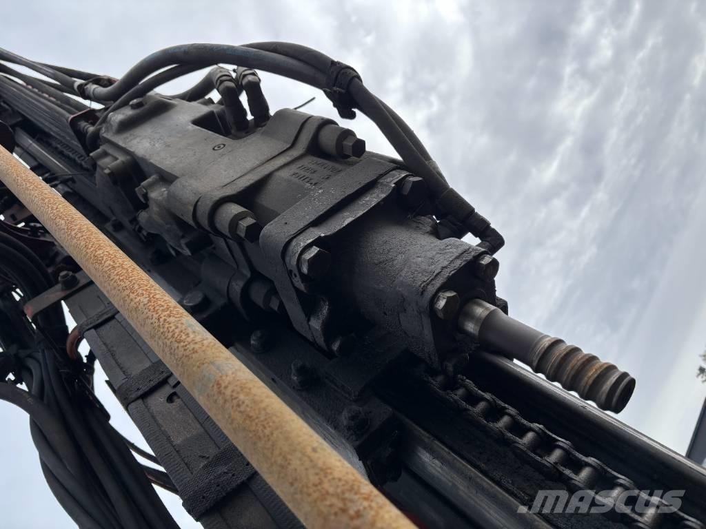 Sandvik Dino DC400Ri Echipamente de forare la suprafata