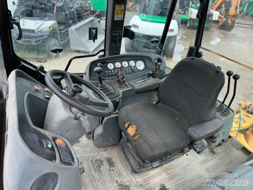 CAT 446 D Buldoexcavatoare