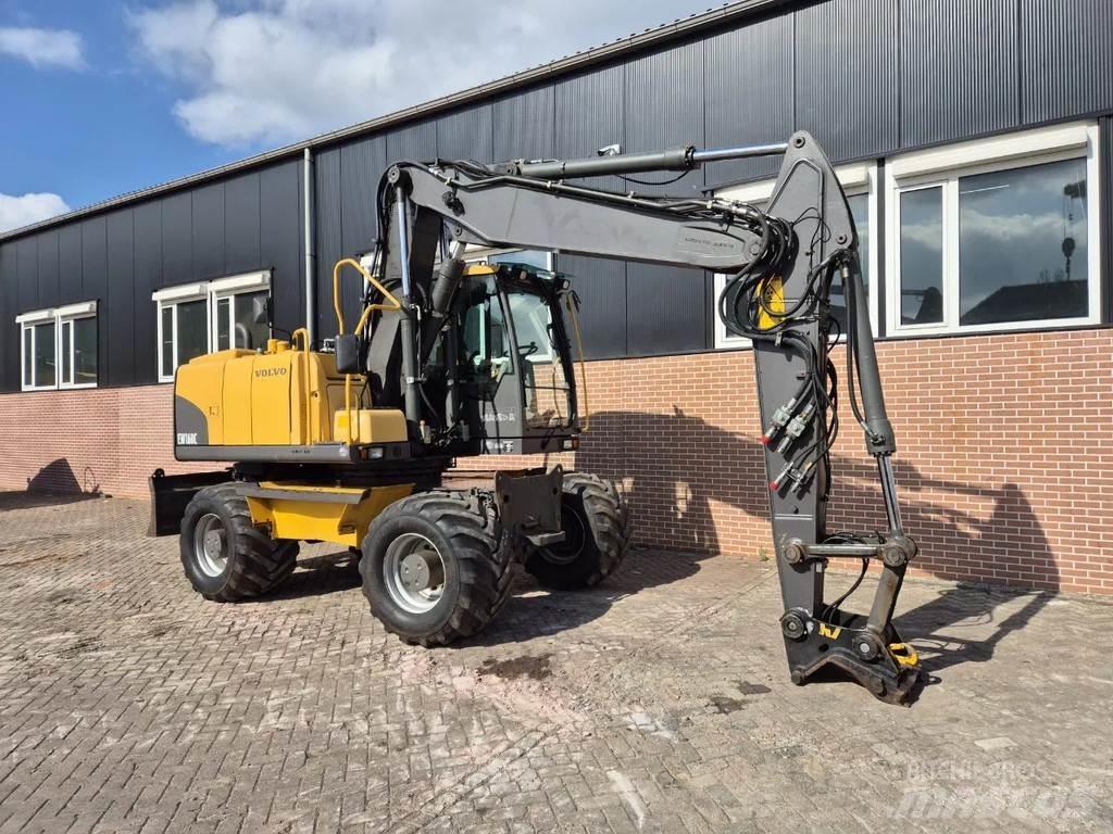 Volvo EW160C Excavatoare cu roti