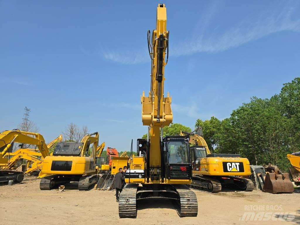 CAT 320 D 2 Excavatoare 7t - 12t