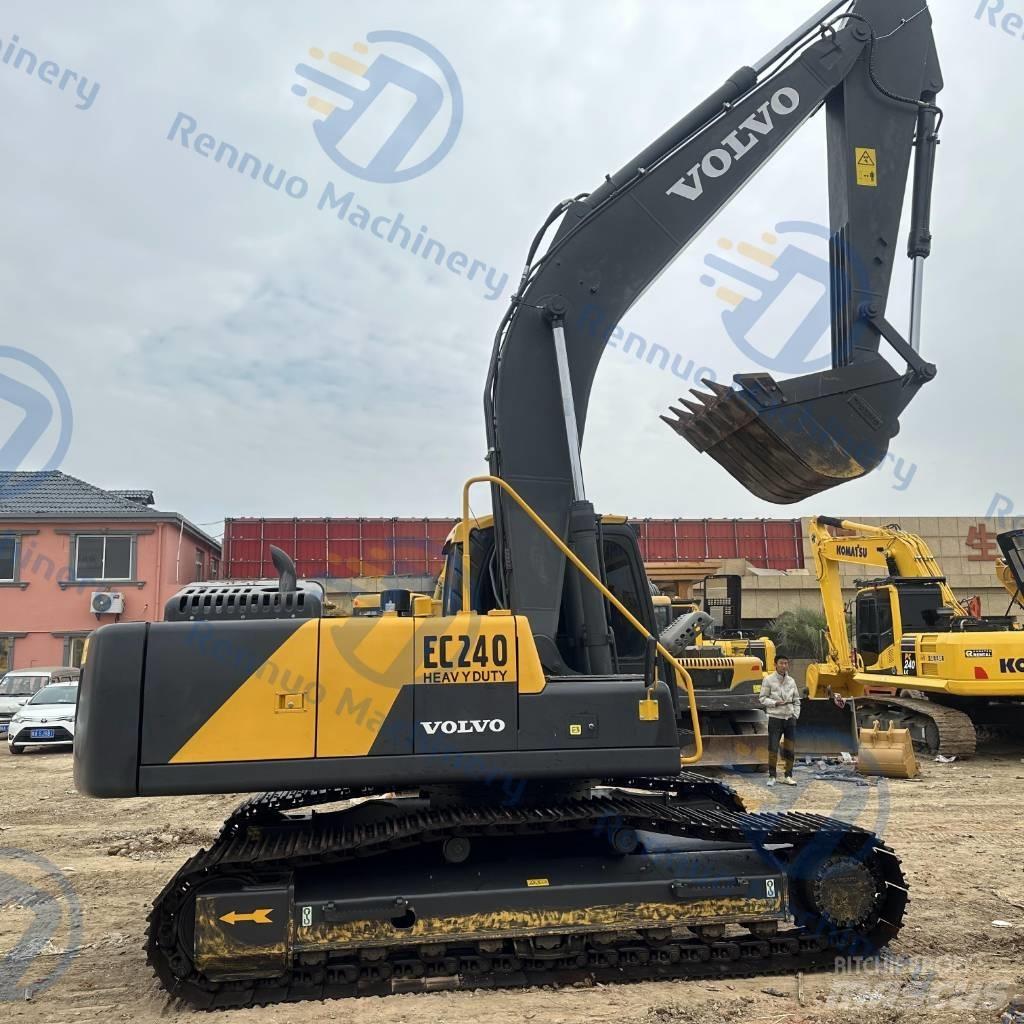 Volvo EC 240 Excavatoare pe șenile
