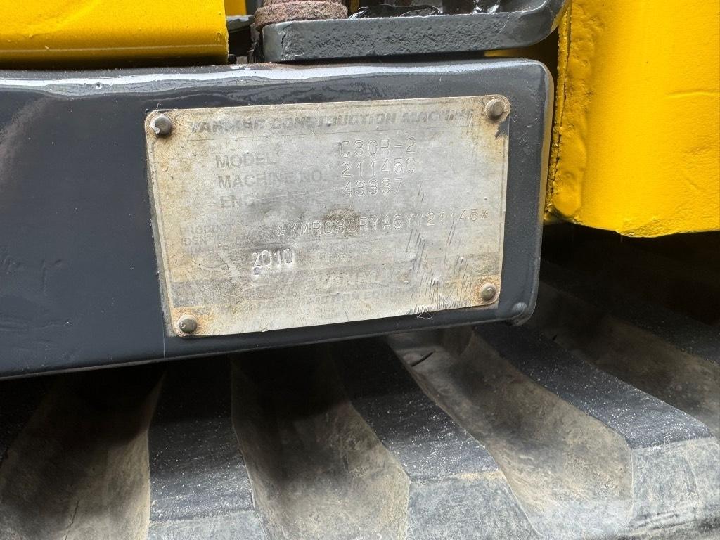 Yanmar C 30 R-2 Autobasculante cu senile