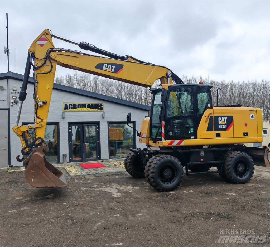 CAT M320 F Excavatoare cu roti