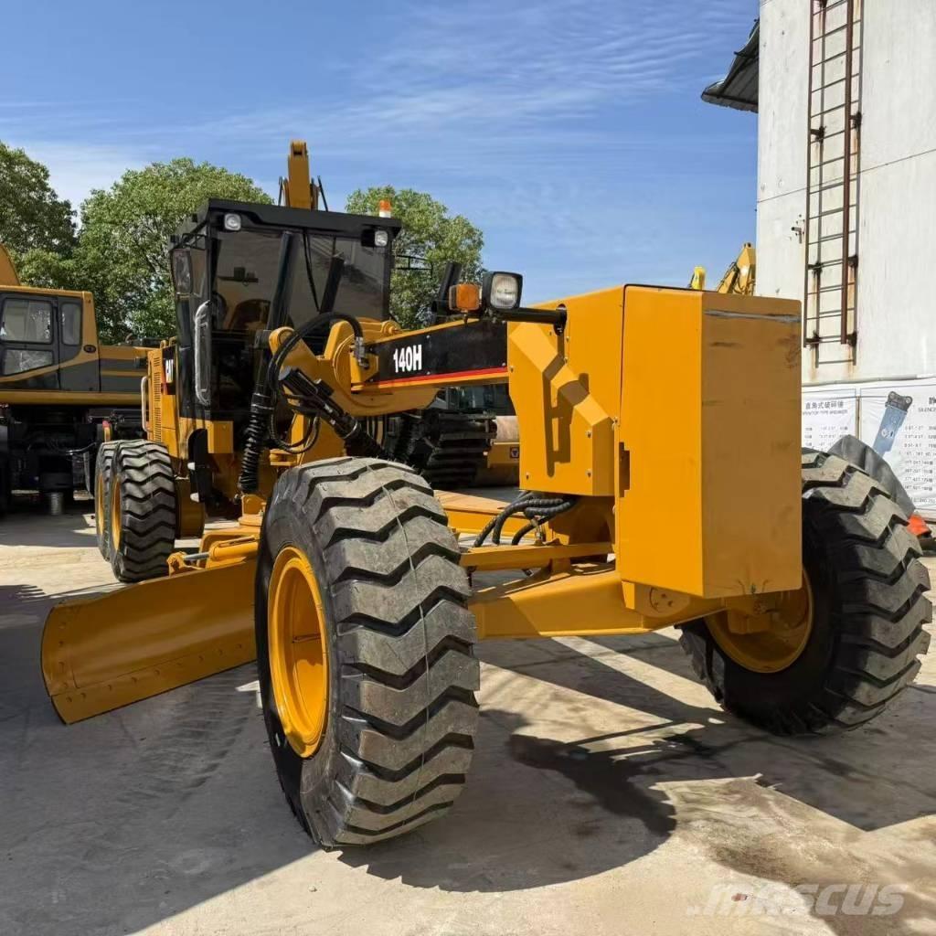 CAT 140 H Gredere