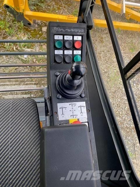 Liebherr 132 EC-HM Macarale turn