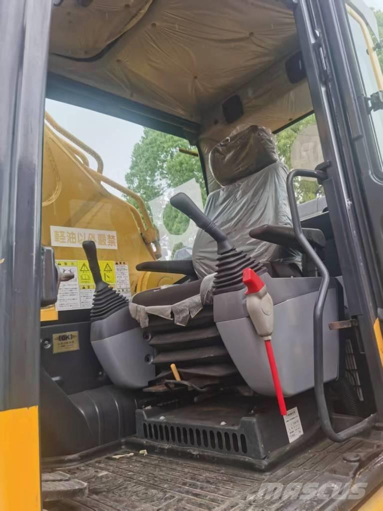Komatsu PC 450-8 Excavatoare pe șenile
