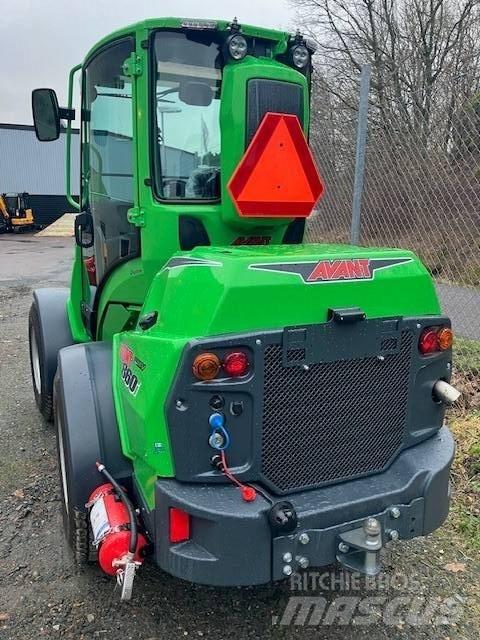 Avant 860 i Mini incarcator