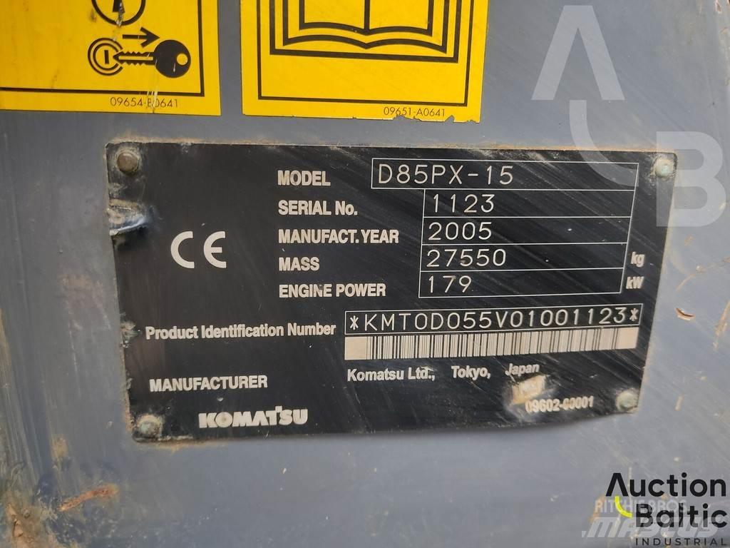 Komatsu D85PX-15 Buldozere pe senile