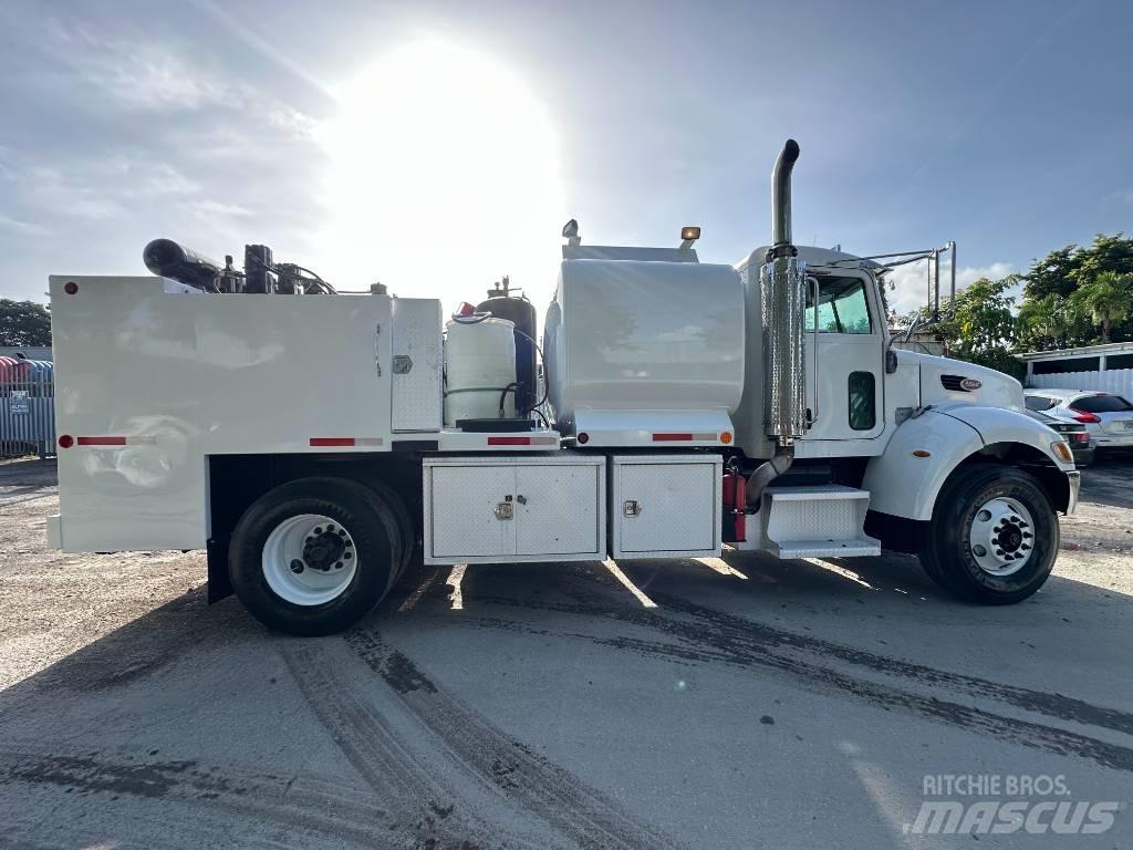 Peterbilt 335 Cisterne