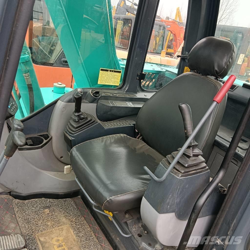 Kobelco SK75-8 Excavatoare 7t - 12t