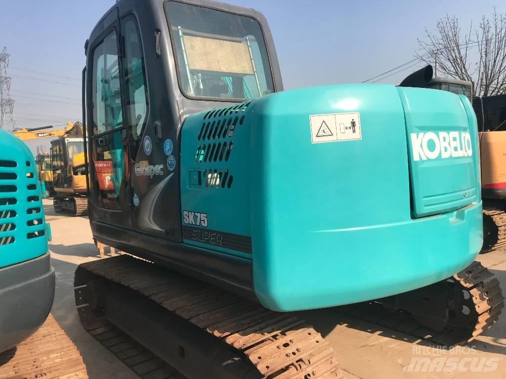Kobelco SK 75 CSR Excavatoare pe șenile
