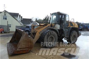 Liebherr L 556 Incarcator pe pneuri