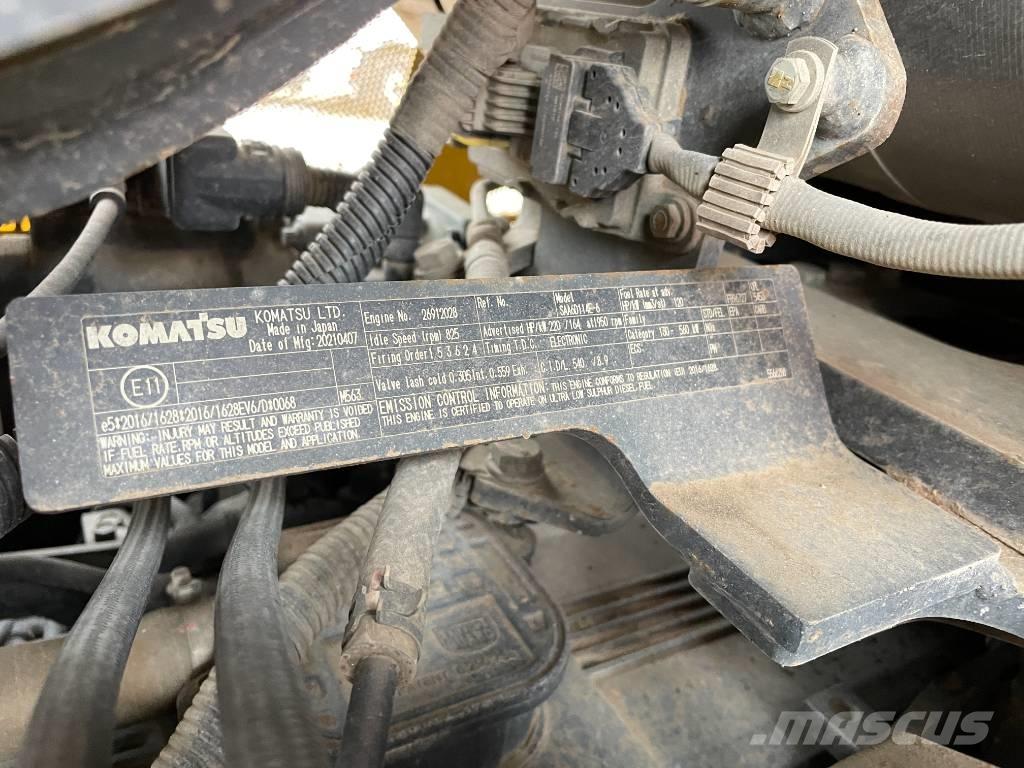 Komatsu D 65 PX-18E0 Buldozere pe senile