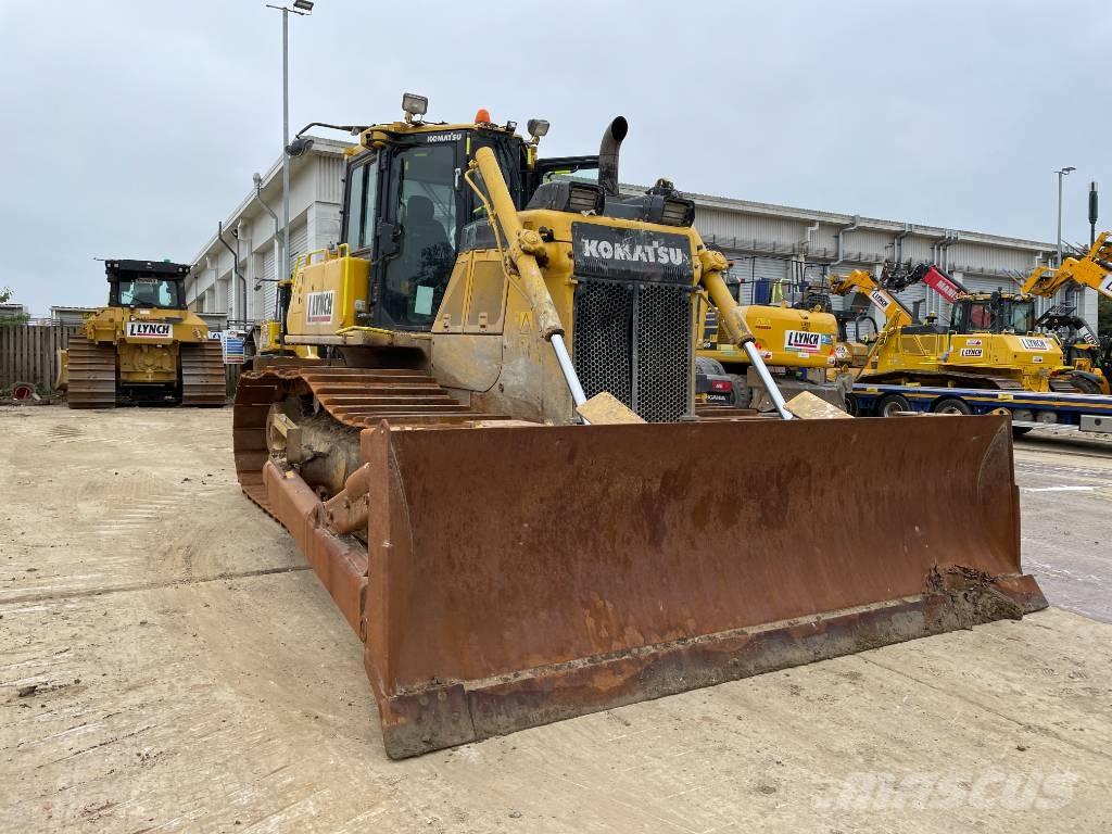 Komatsu D 65 PX-18E0 Buldozere pe senile