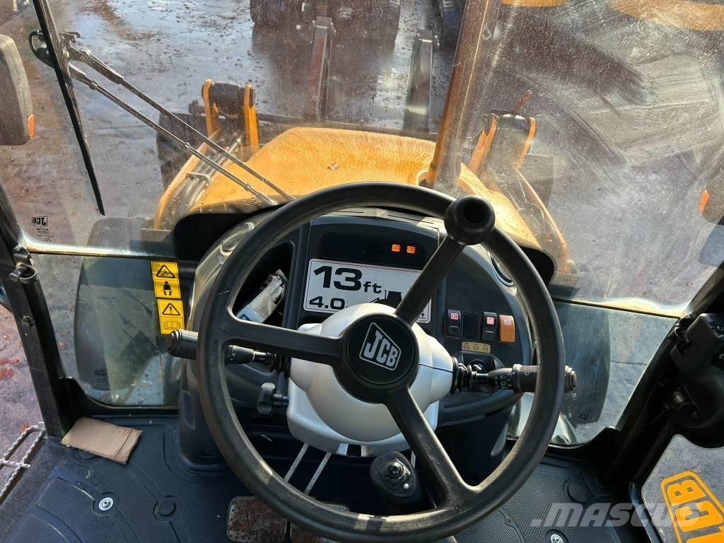 JCB 3 CX Buldoexcavatoare