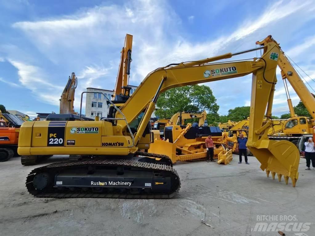 Komatsu PC 220-7 Excavatoare pe șenile
