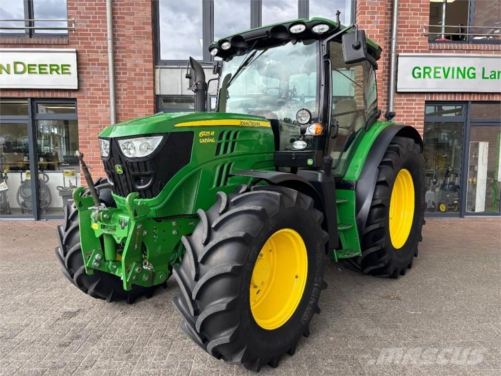 John Deere 6125R Tractoare
