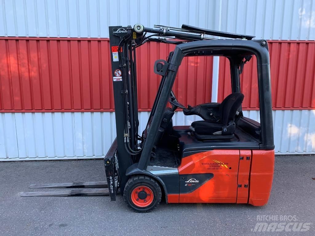 Linde E16C-02 Stivuitor electric