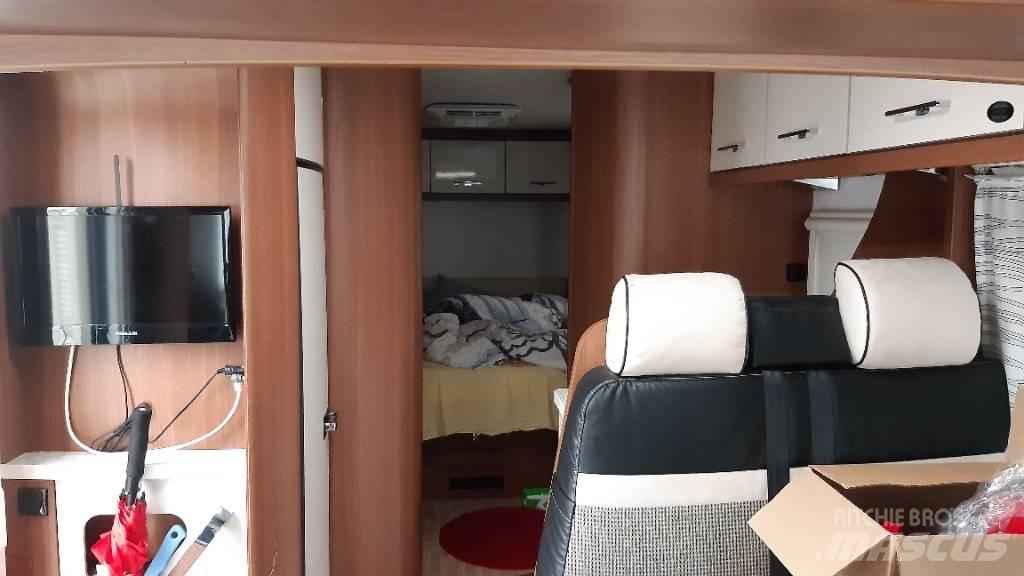 LMC 1745 Masini