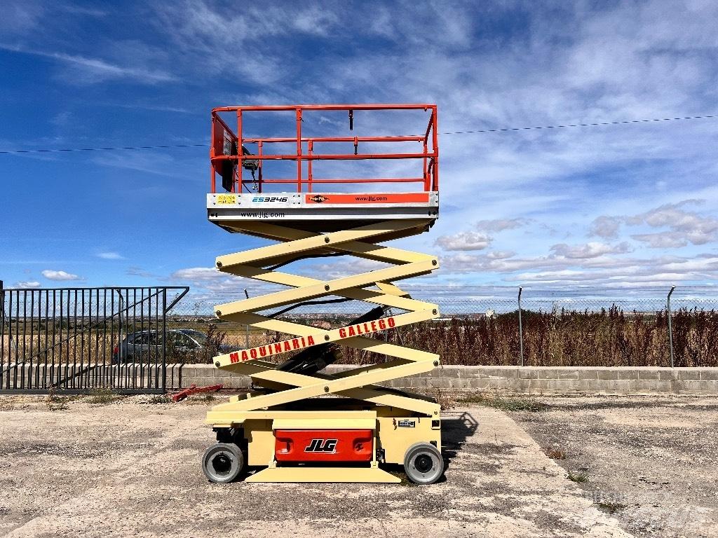 JLG 3246 ES Platforme foarfeca
